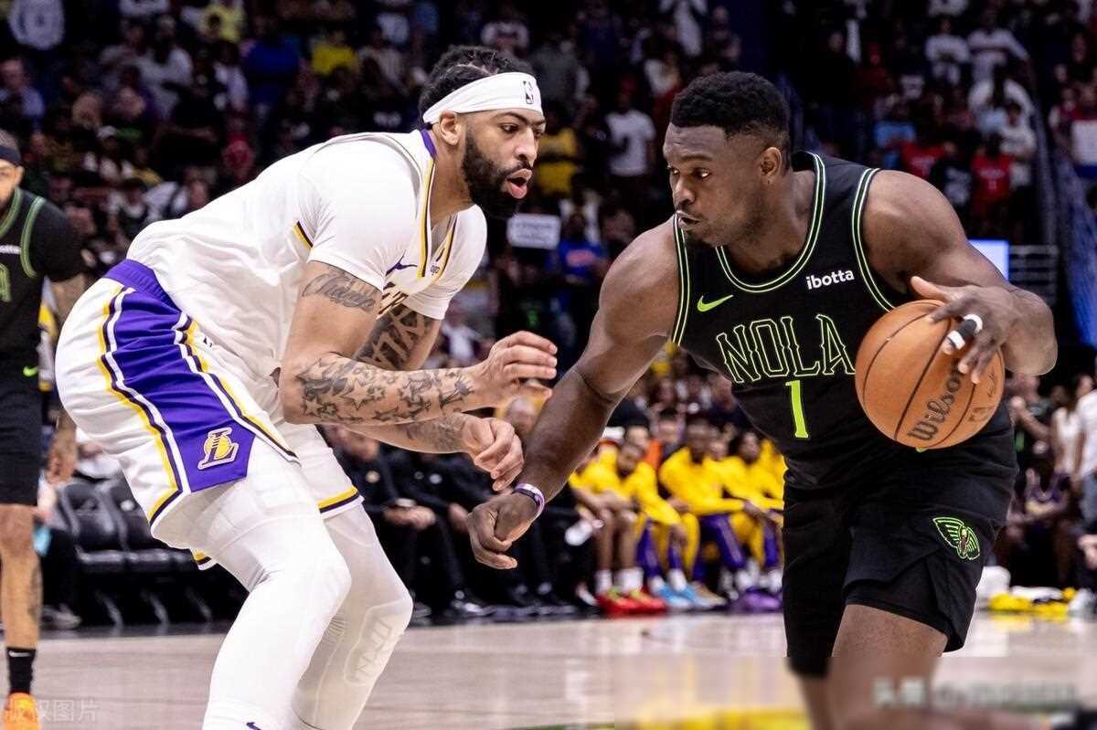 开云下载-詹姆斯意外战胜澳大利亚队，战术调整引爆全场！比赛高潮迭起的简单介绍